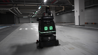 야간에 로봇이 청소한다... 포스코이앤씨, 준공청소에 자율주행 청소 로봇 도입